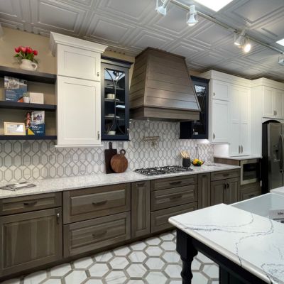 Mentor Kiba Showroom