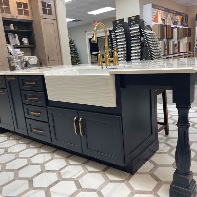 Mentor Kiba Showroom